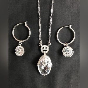 Fifth Avenue Collection Necklace and Earring Set
